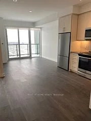 Condo Apartment in Richmond Hill