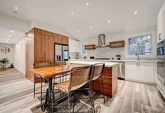 65 Edith Street, Georgina, ON L0E 1L0