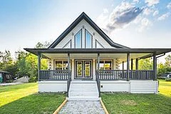 756 Rockaway Road, Georgina, On L0e 1s0