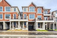 Att/Row/Townhouse in Markham