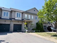 49 Selkirk Drive, Richmond Hill, ON L4B 4S5
