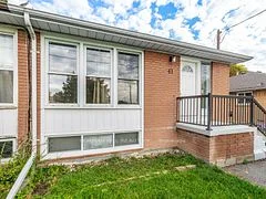 41 Newbury Drive Main Floor, Newmarket, ON L3Y 4P9