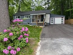 Detached in East Gwillimbury
