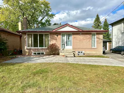 Detached in Richmond Hill