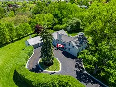 220 Old Yonge Street, Aurora, ON L4G 6J6