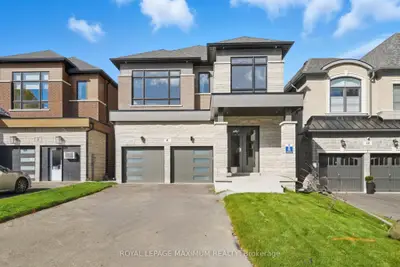 Detached in Vaughan