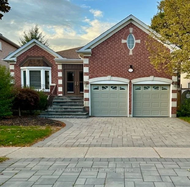 171 Shaftsbury Avenue Main Floor, Richmond Hill, ON L4C 0G2