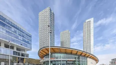 Condo Apartment in Vaughan
