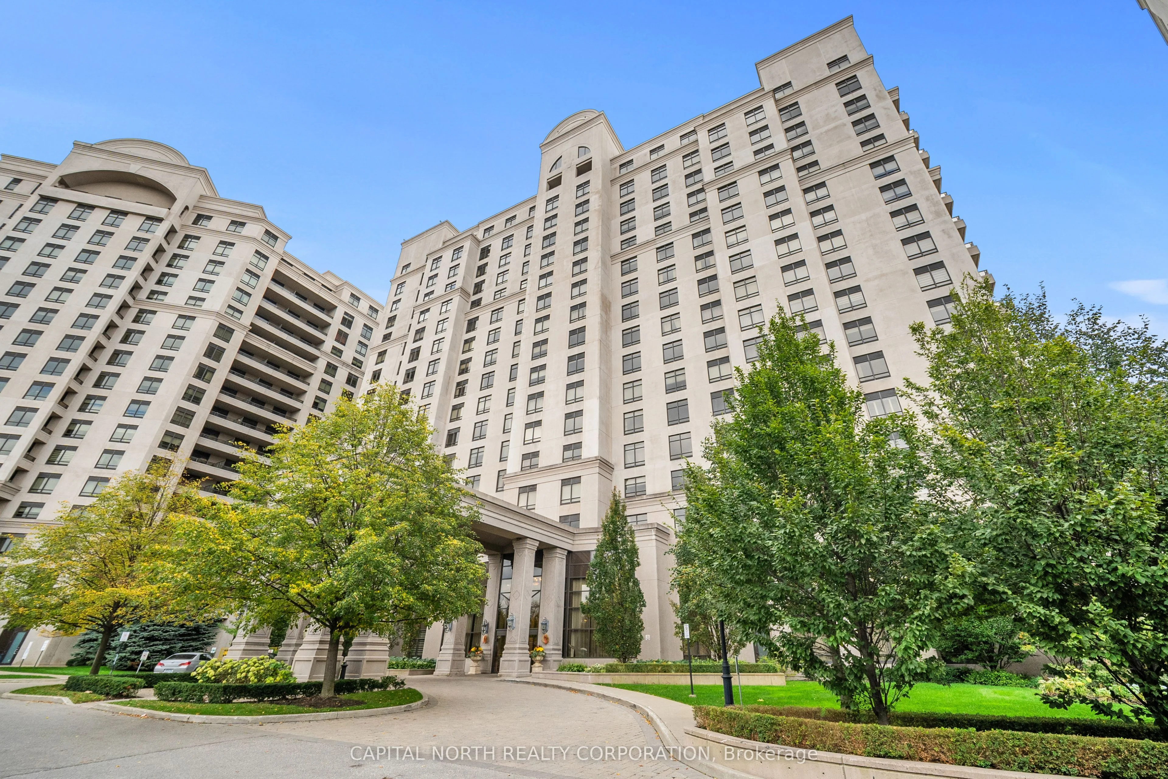9245 Jane Street 611, Vaughan, ON L6A 0J9