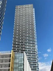 898 Portage Parkway 5005, Vaughan, ON L4K 2M7