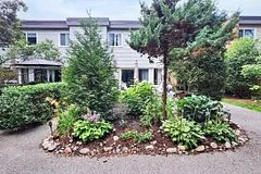 Condo Townhouse in Aurora