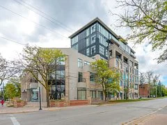 10376 Yonge Street 501, Richmond Hill, ON L4C 3B8