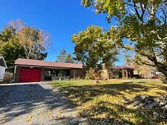 716 Lake Drive S, Georgina, ON L4P 1V1