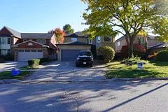 259 Glenway Circle, Newmarket, On L3y 7s8