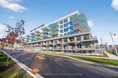 Condo Apartment in Innisfil