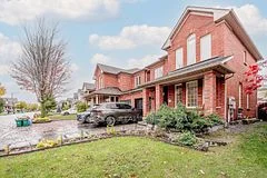 15 Longwood Avenue, Richmond Hill, ON L4E 4B1