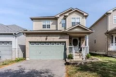 Detached in Essa