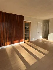 35 Nisbet Drive, Aurora, ON L4G 2K4