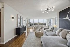 7300 Yonge Street 801, Vaughan, ON L4J 1V8