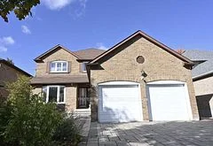 24 Beasley Drive, Richmond Hill, ON L4C 7Z2