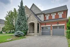 138 Lady Fenyrose Street 1&2 floor, Vaughan, ON L6A 0E1