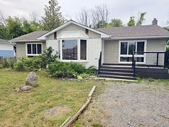 828 Norval Road, Georgina, ON L4P 3E9