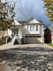 Detached in King