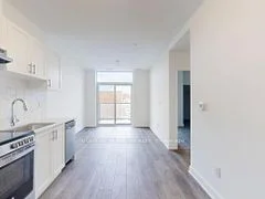 715 Davis Drive B304, Newmarket, ON L3Y 0J2