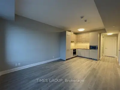 Condo Apartment in Markham