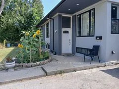 430 Balkan Road S, Richmond Hill, ON L4C 2P3