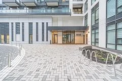 8868 Yonge Street 816e, Richmond Hill, On L4c 0t4