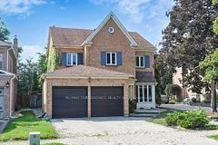 63 Baynards Lane, Richmond Hill, On L4c 9b6