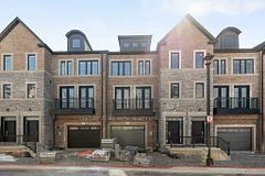 260 EAGLE Street 18, Newmarket, ON L3Y 1K1