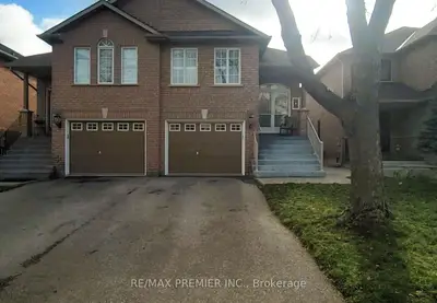 Semi-Detached in Vaughan