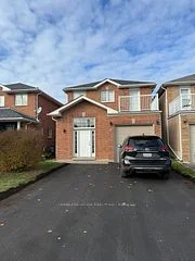 61 Clearmeadow Boulevard, Newmarket, On L3x 2m6