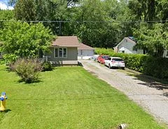 304 Elmview Gardens, Georgina, ON L4P 1G1