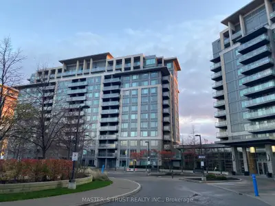 Condo Apartment in Markham