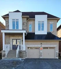 17 La Reine Street, Richmond Hill, ON L4E 2Y8