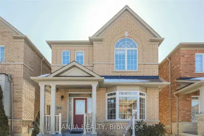 Detached in Markham