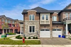 305 Clay stones Street, Newmarket, ON L3X 0M1