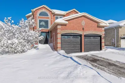 Detached in Innisfil