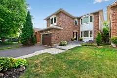 42 Buchanan Crescent, Aurora, ON L4G 5K4