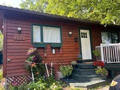 195 Lakeland Crescent, Richmond Hill, ON L4E 3A4