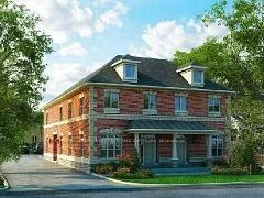 10 Church Street W 1, Richmond Hill, ON L4C 3E7