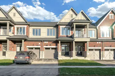 Att/Row/Townhouse in Markham