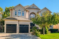 9 Chantilly Crescent, Richmond Hill, On L4c 0k1