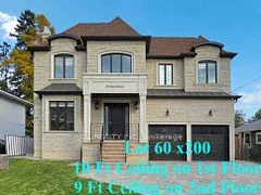 39 Howard Road, Newmarket, ON L3Y 3G6