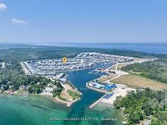 Att/Row/Townhouse in Innisfil