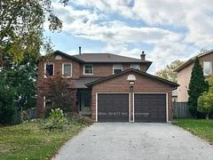 102 Hazelwood Drive, Newmarket, ON L3Y 3G3
