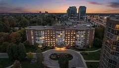 5 Weldrick Road W 113, Richmond Hill, ON L4C 8S9